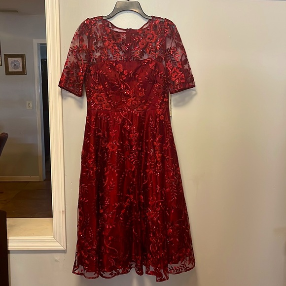 ELIZA J
Women's Embroidered Elbow-Sleeve Dress - Picture 4 of 10